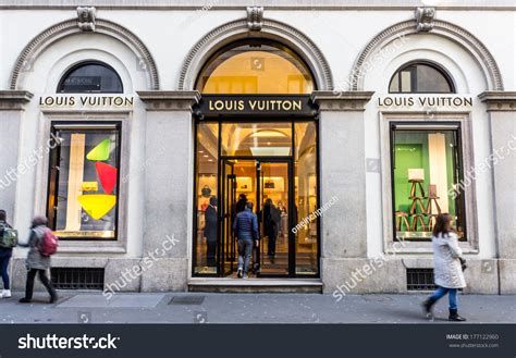 orari mostra louis vuitton milano|Louis Vuitton Milano Galleria V. Emanuele II.